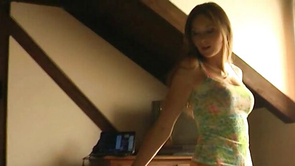 Die dreckige geile Eva german free porn video Lopez gibt im Sexshop einen kräftigen Deepthroat für Sperma